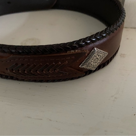 Wrangler - Picture 6 of 6